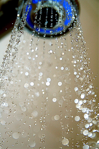 shower © flickr / stevendepolo shower @ flickr / stevendepolo